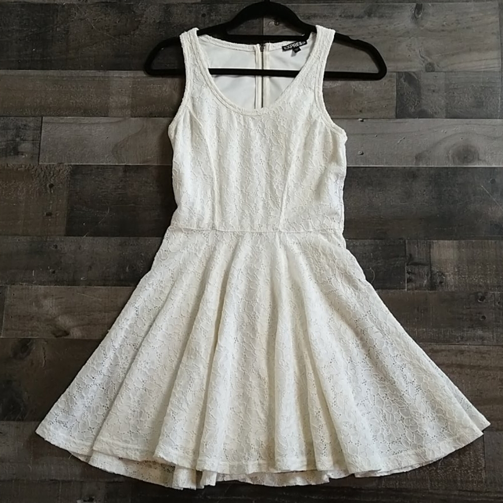 Express Cream Lace Sleeveless Dress